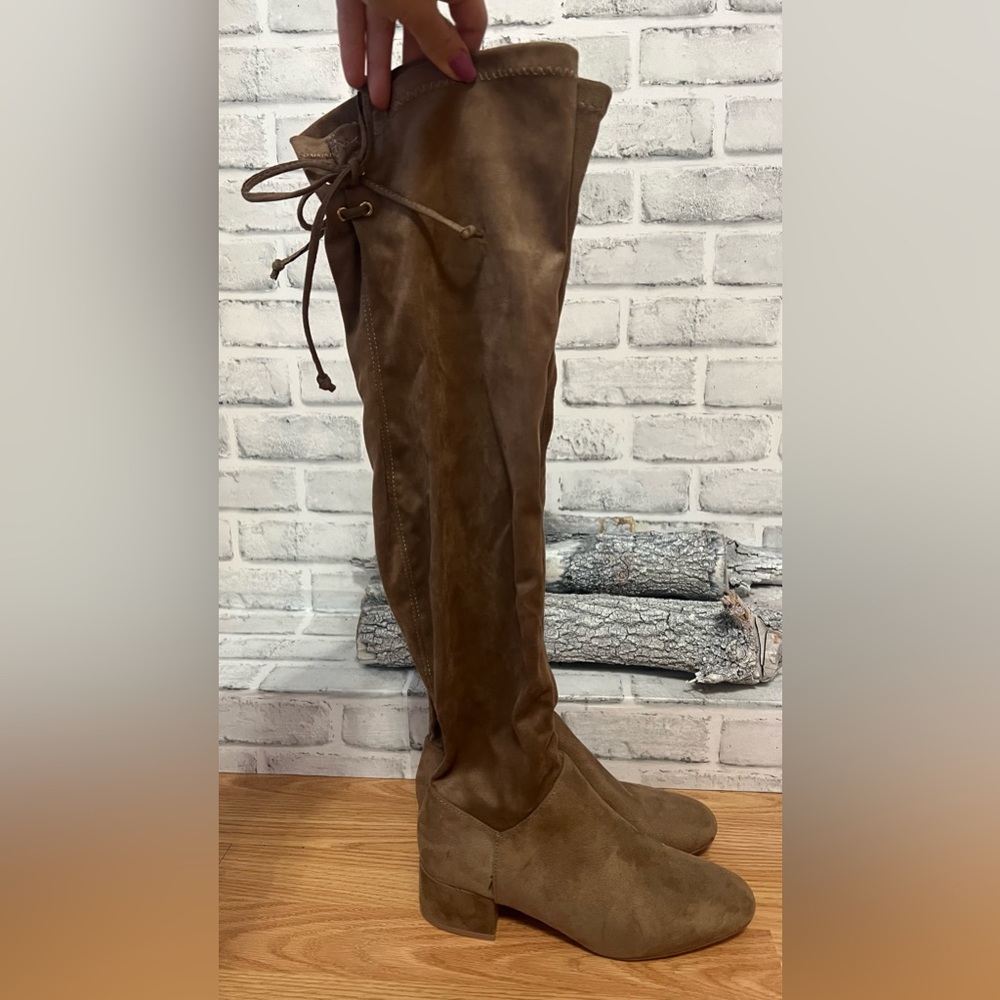 Brand new over the knee sues boots
